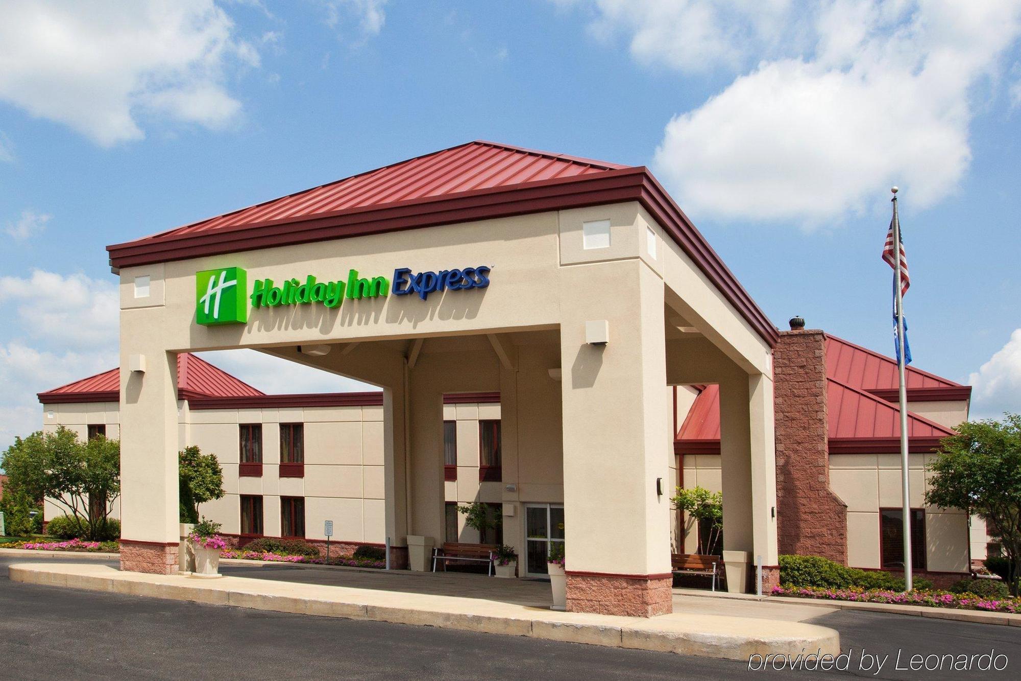 Clarion Inn Cranberry Township Exterior photo
